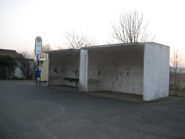 IMG_1939-Busstation 600