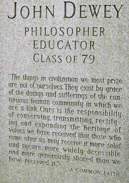 John_Dewey_Grave-2-H600